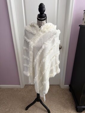 Cozy Cream Fringe Hooded Poncho